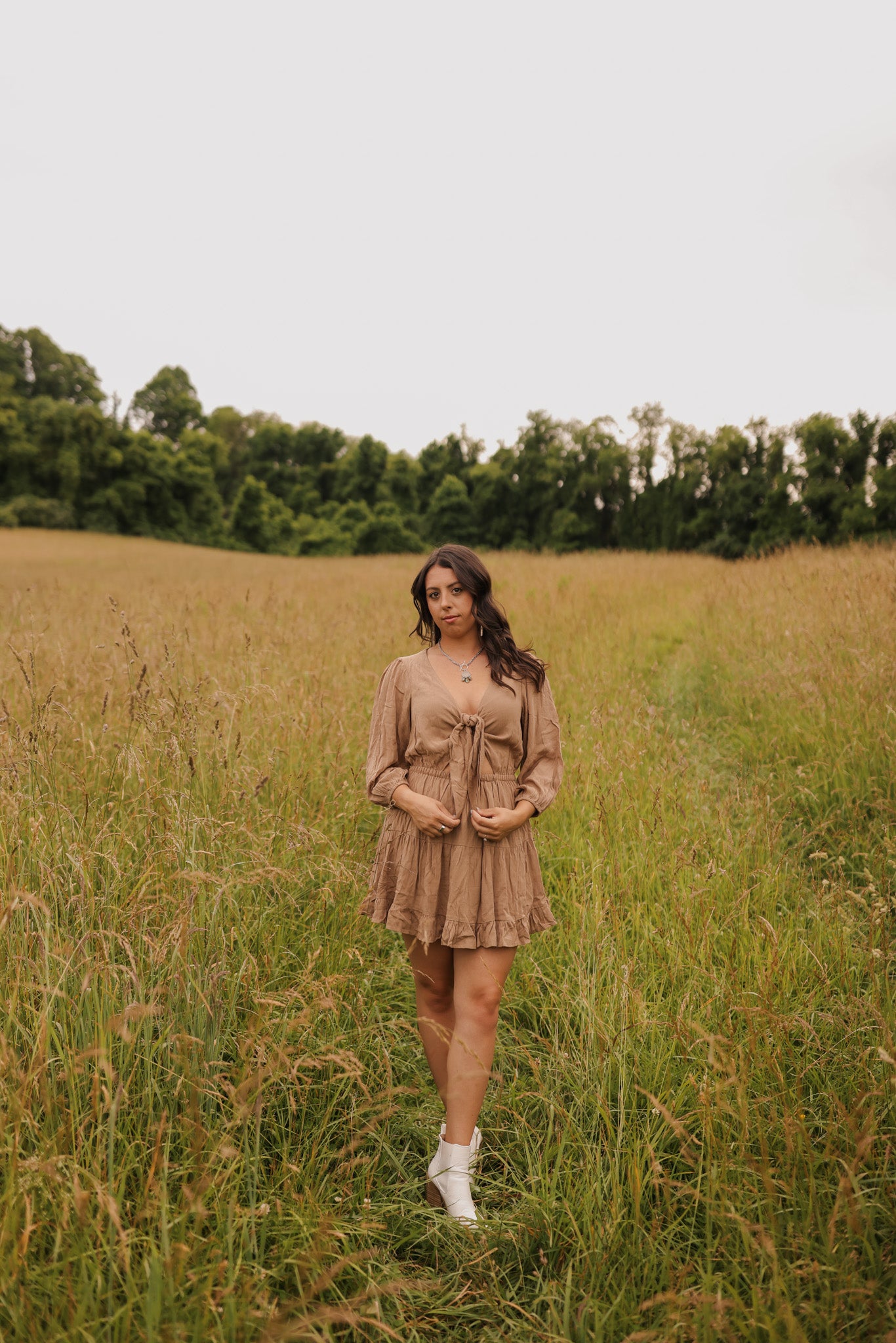 Mocha front tie