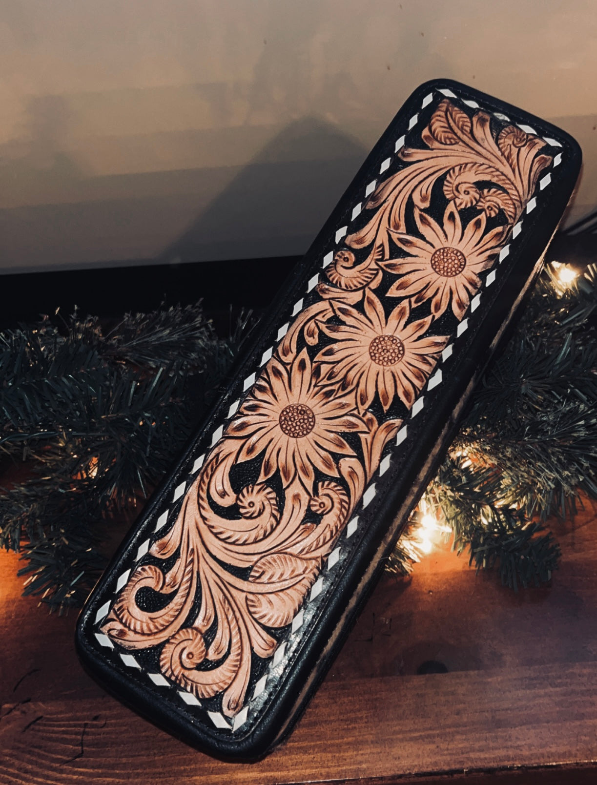 Tooled Hot Tools Case | Black